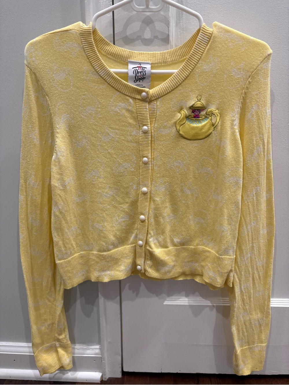 Her Universe Disney Dress Shop Alice in Wonderland Dormouse Teacup Cardigan L